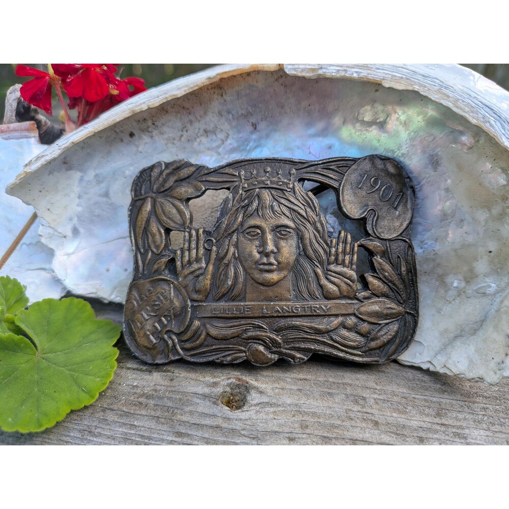 70s Vintage Belt Buckle By Bergamot Lillie Langtry 1901 Tiffany Replica